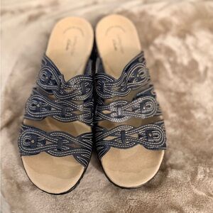 Clarks Navy and Beige Women Sandals